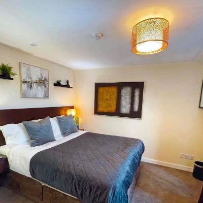 Superior Double Room, Ensuite The High Flyer Promo Code