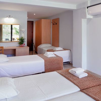 Standard Quadruple Room Hotel Punta Promo Code