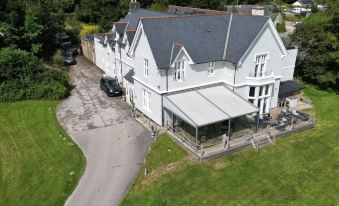 Welbeck Manor and Golf - Housity