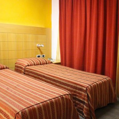 Standard Double or Twin Room Orange Motel Promo Code