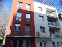 Hotel Rose City Hotels in 