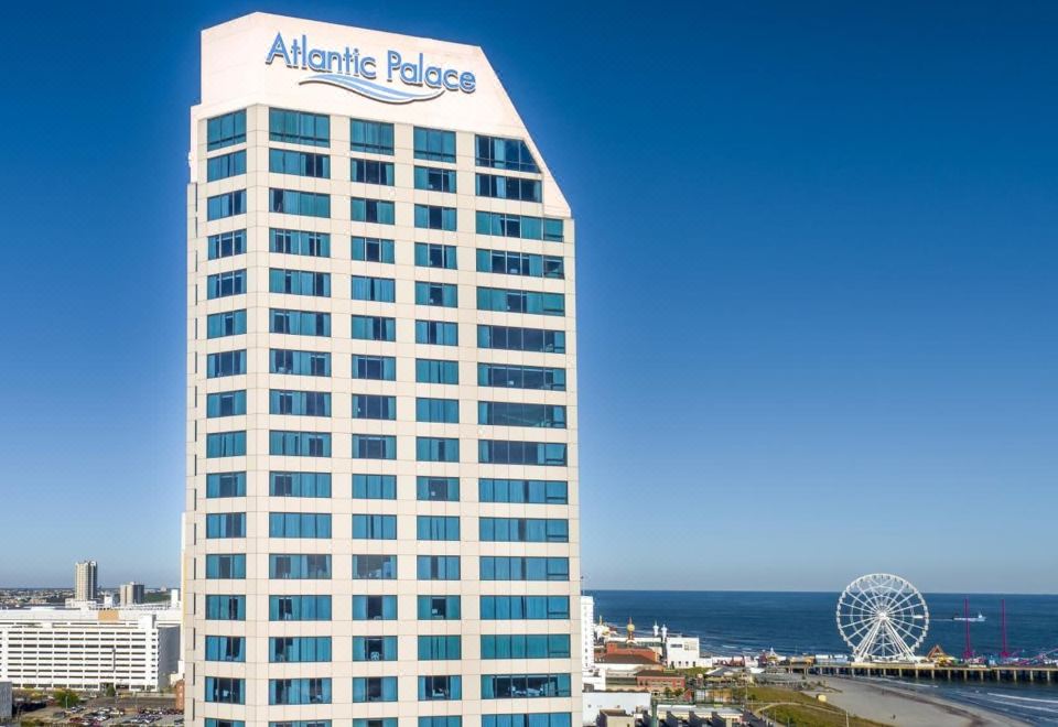 Boardwalk Resorts at Atlantic Palace - Housity