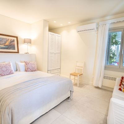 Executive Suite Marpunta Resort Promo Code