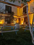 Sezgin Hotel Hotele w: 