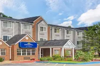 Microtel Inn & Suites by Wyndham Raleigh Durham Airport Hotel di 