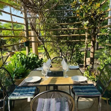 Beulah Court Vineyard Guest House