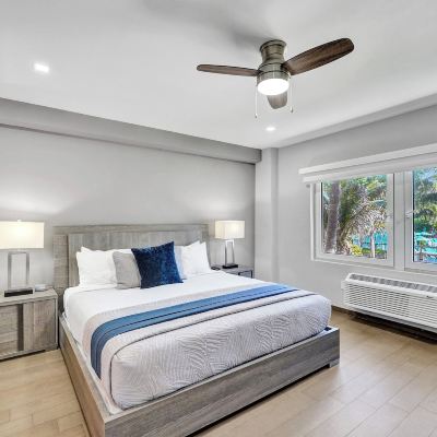 King Room With Partial Ocean View Hotel Sheldon Promo Code