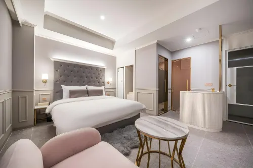 Denbasta Signature Hotel