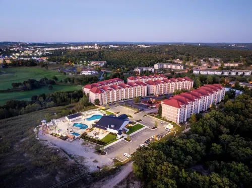 Grand Crowne Resort