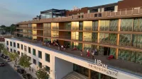 Upon Harbor - Seixal Bay Hotel Hotels in 