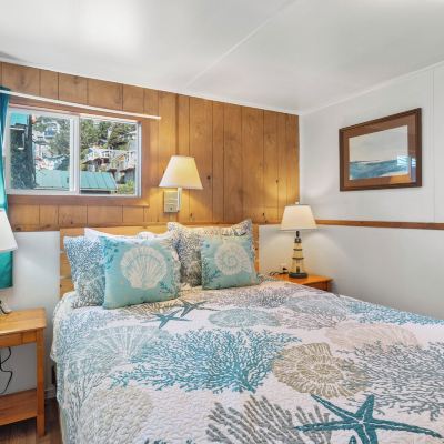 One Bedroom Cabin, Kitchen, Ocean View Oceanside Ocean Front Cabins Promo Code