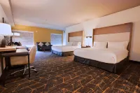 Holiday Inn & Suites OAKLAND - AIRPORT by IHG