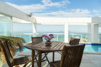 Golden Tulip Macae