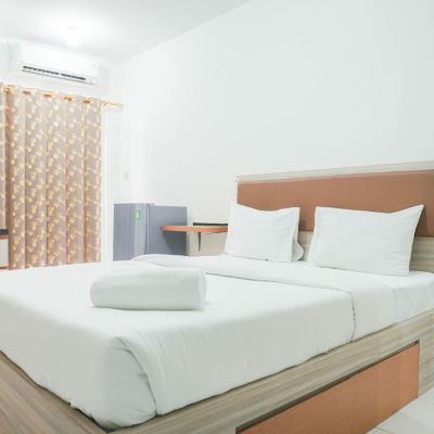 Guest Room New and Fresh Studio Apartment at Sentraland Cengkareng Promo Code