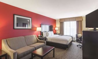 La Quinta Inn & Suites by Wyndham Fargo-Medical Center