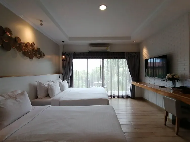 ห้องดีลักซ์ สำหรับสามท่าน