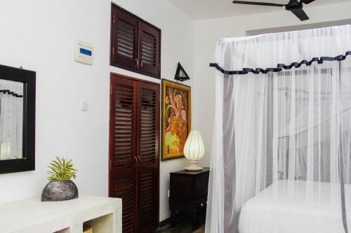 三人间（园景）