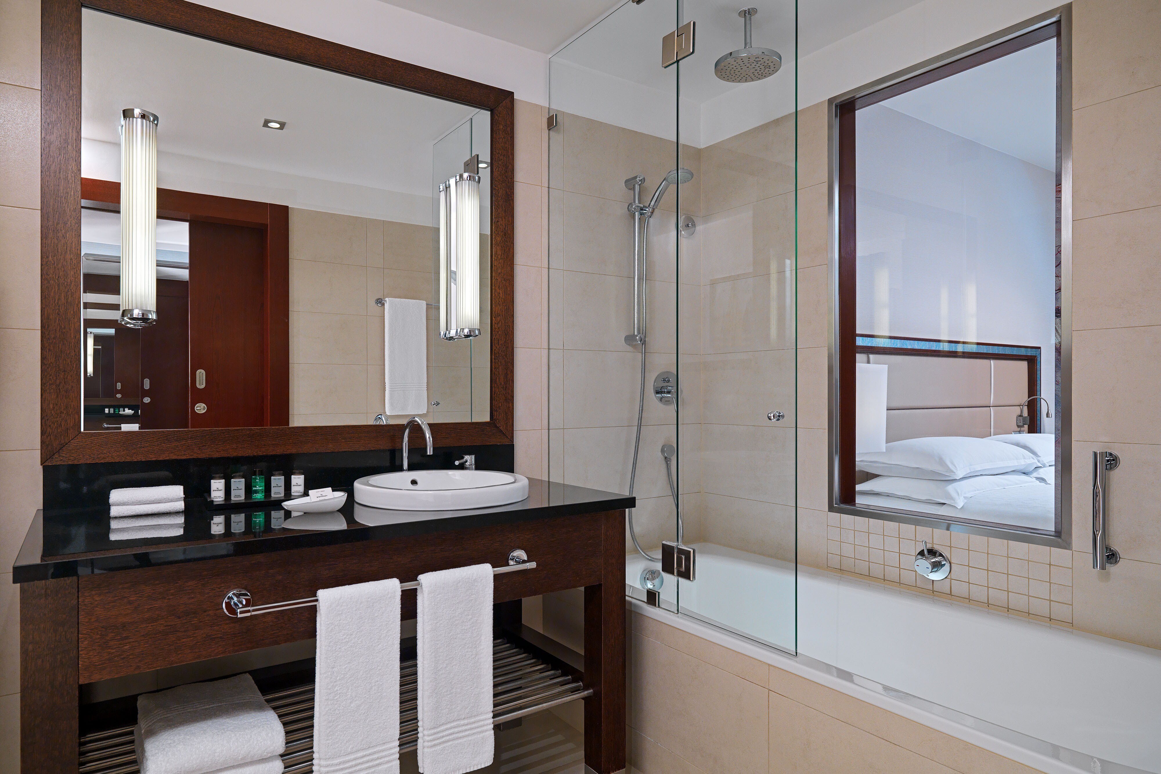 行政房，俱樂部休息室和水療通道級別，客房