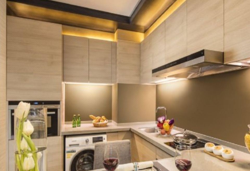 豪華行政單房公寓-云端馨寓·都市全景房