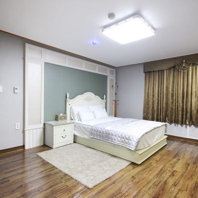 Penthouse(2 Double Bed+1 Ondol)(Parking Fee)Supported, Sunday Rental+1-Hour Event, Excluding Saturdays) Paradise Motel Promo Code