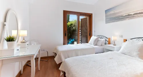 Villa HG33 Kornos