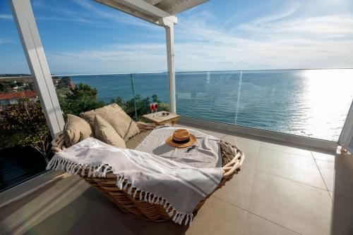 带私人按摩浴缸的两卧室套房（1）