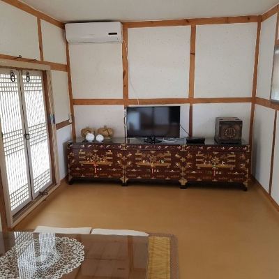 Traditional House (Haengrangbang) 이진래 고택 쿠폰