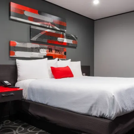 Astro Pasadena Hotel Отели в г. Пасадина