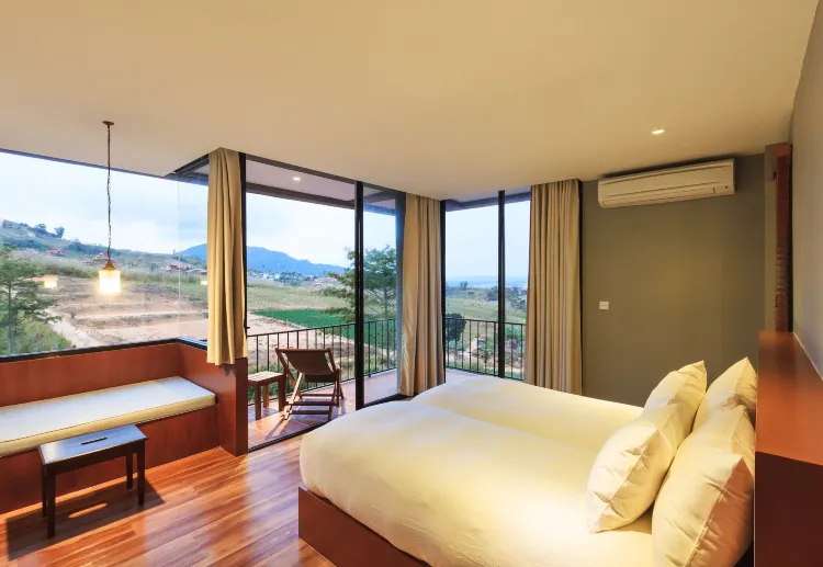 Serenity Plus Room(Upper Floor)
