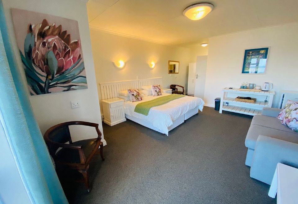 Comfort Room, 1 Bedroom, Ocean View, Ground Floor