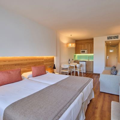 Comfort Studio With Balcony And Garden View Aparthotel Ponent Mar Promo Code