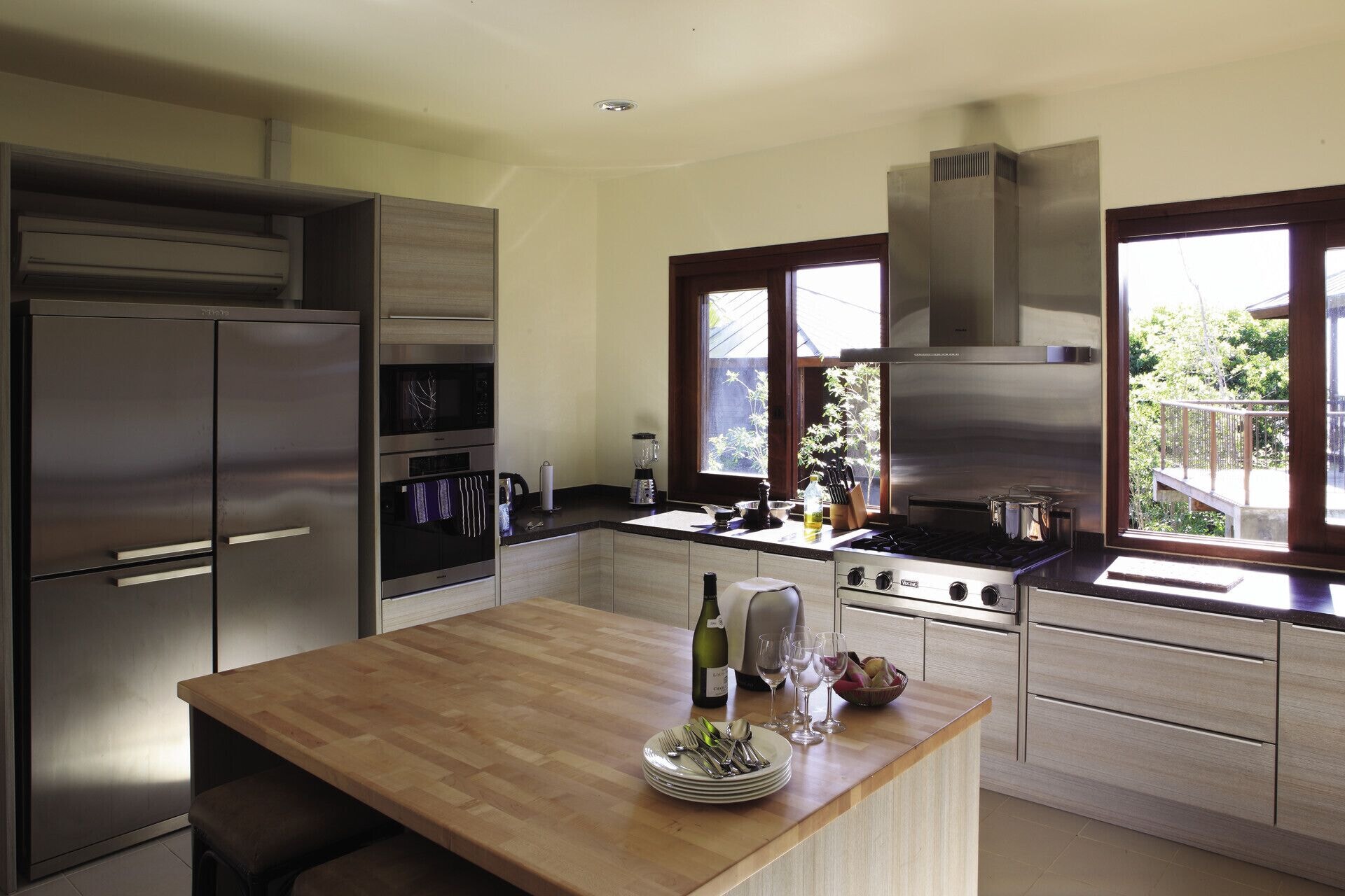 四卧室公寓别墅