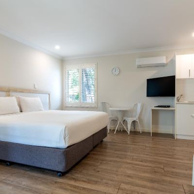 Superior Villa King Bayview Geographe Resort Promo Code