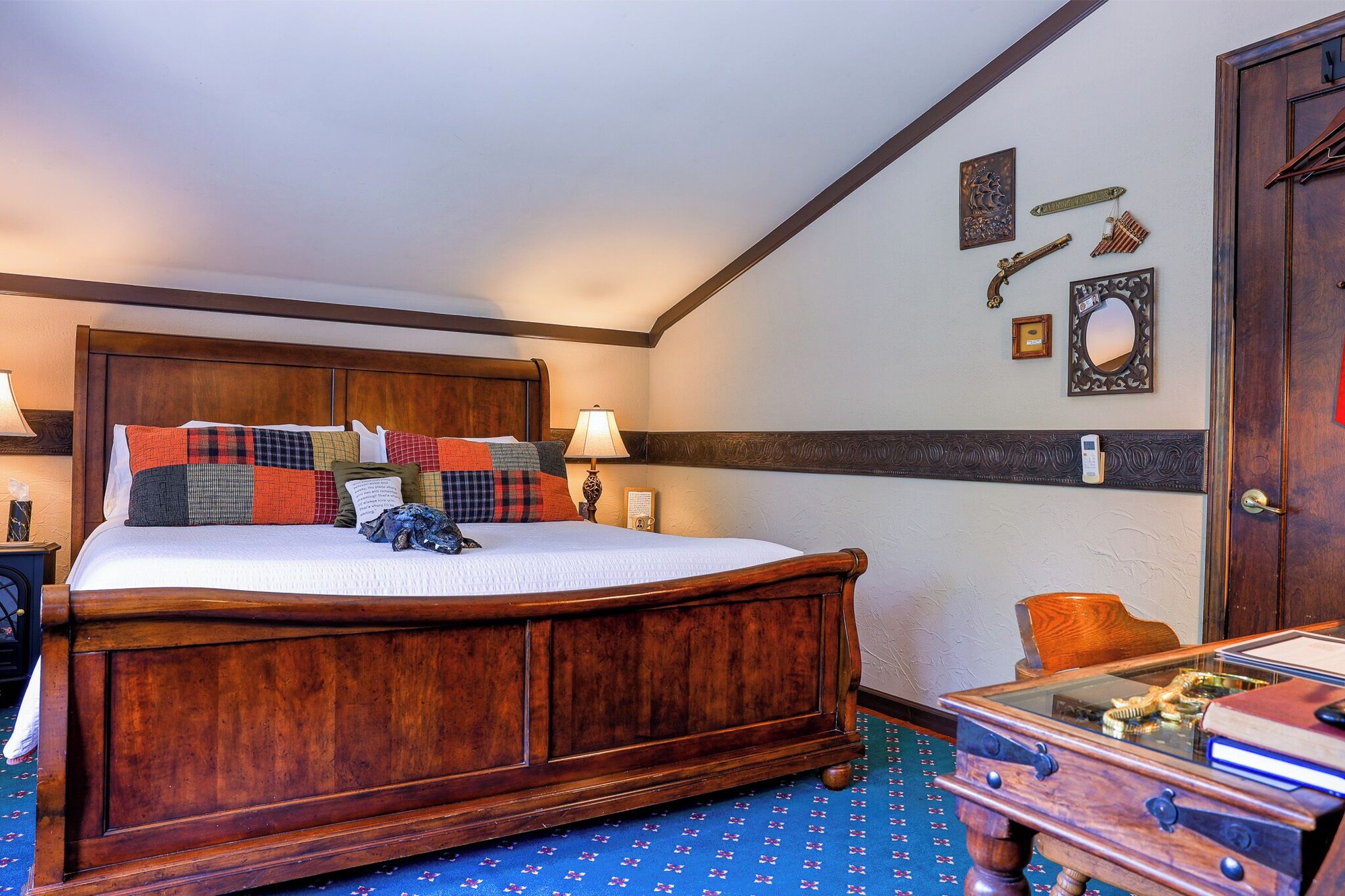 客房， 私人浴室 （Ramparts）