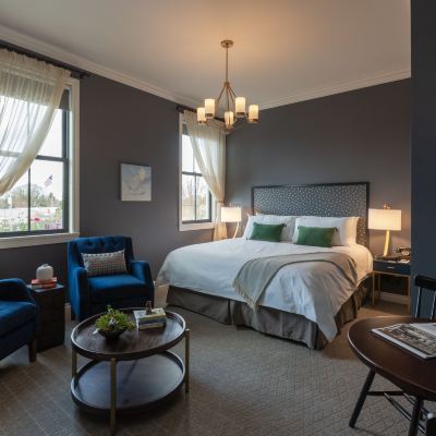 Superior Studio Atticus Hotel Promo Code