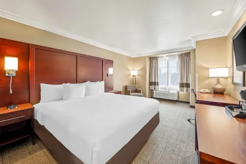 Comfort Inn & Suites Salinas