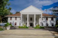 Amani Safari Lodge Отели в г. 