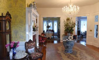 Berkeley House Bed & Breakfast - Housity