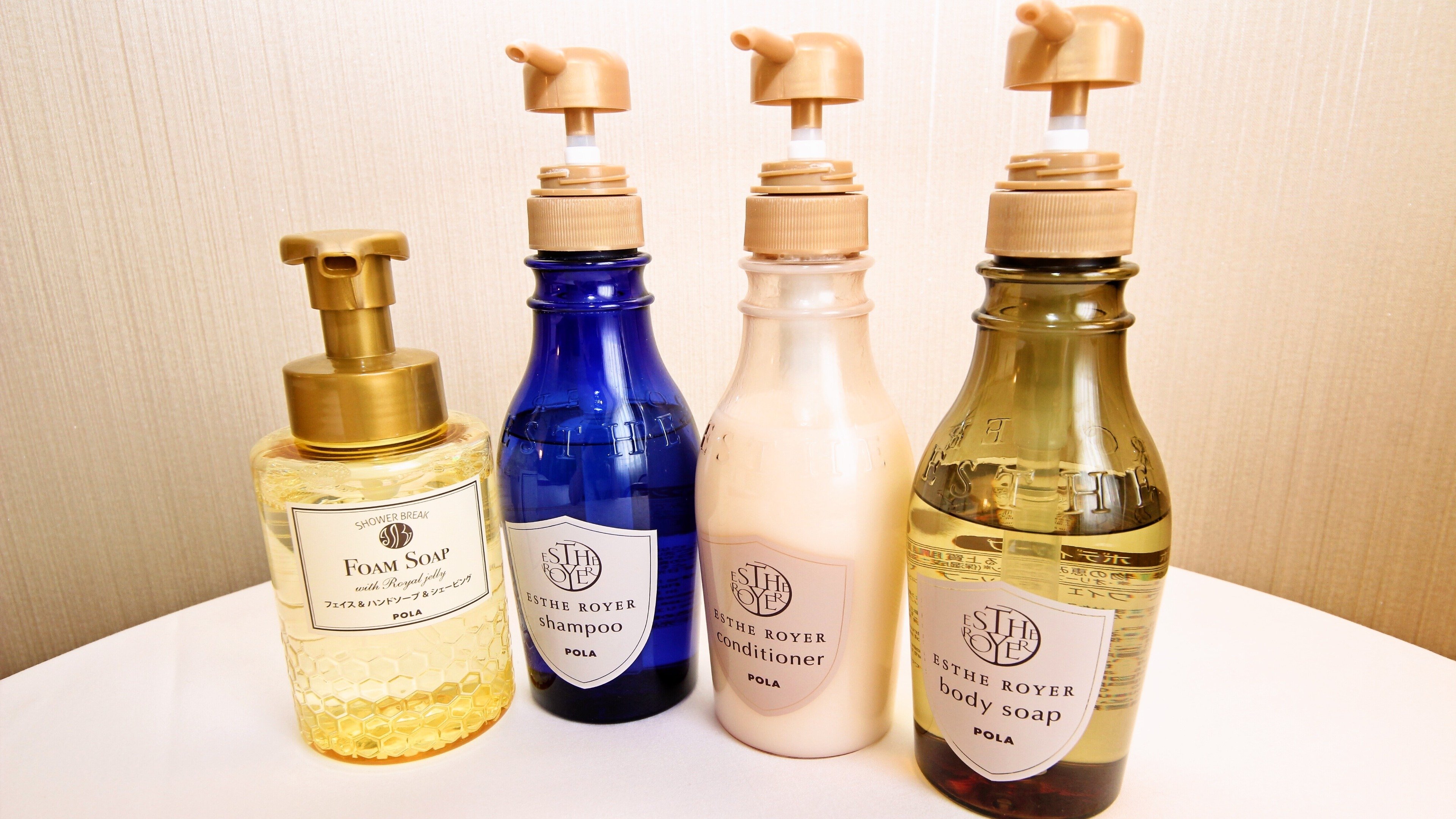 高层甄选两张单人床房（带梳化床）