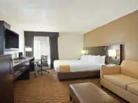 Holiday Inn Express & Suites Colby by IHG Hotels in Thomas County