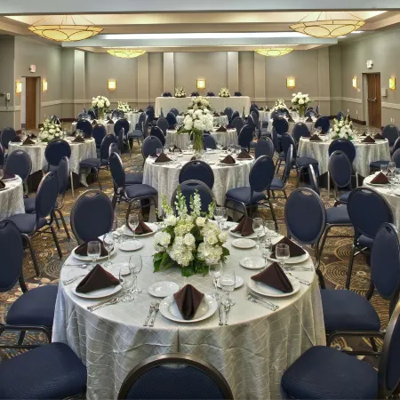 DoubleTree by Hilton Hotel Murfreesboro