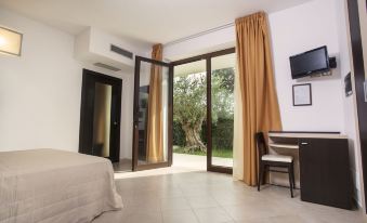 Green Paradise Resort - Housity