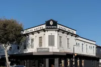 The State Hotel Hoteles en 