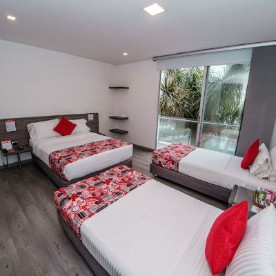 Standard Quadruple Room with Two Double Beds