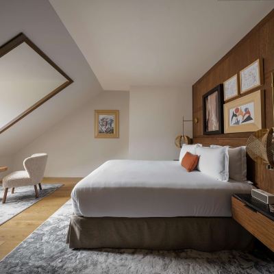 The Signature Extra Mansarde Hotel Pulitzer Paris Promo Code