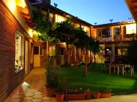 La Tosca Hostel Hotels in 