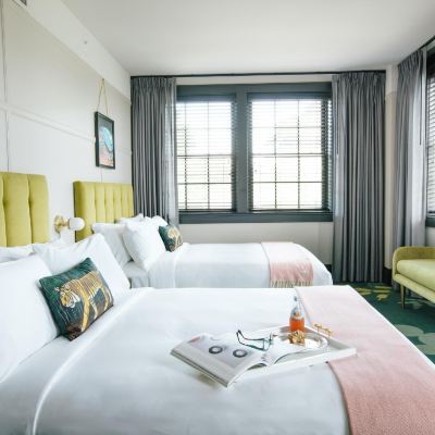 Deluxe Double Room Hotel Clermont Promo Code