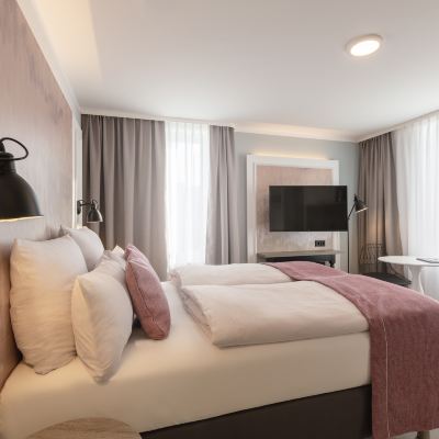 Queen Standard Room With Kitchenette Yggotel Ravn Promo Code