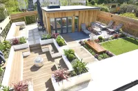 St Andrews 5 Star Luxury Villa,  Garden SPA HotTub, Sauna, Steam Room & parking Hotels in 