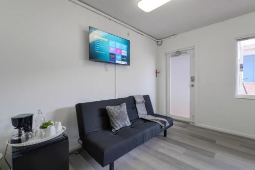 The Mariner Suites #22One-Bedroom Apartment